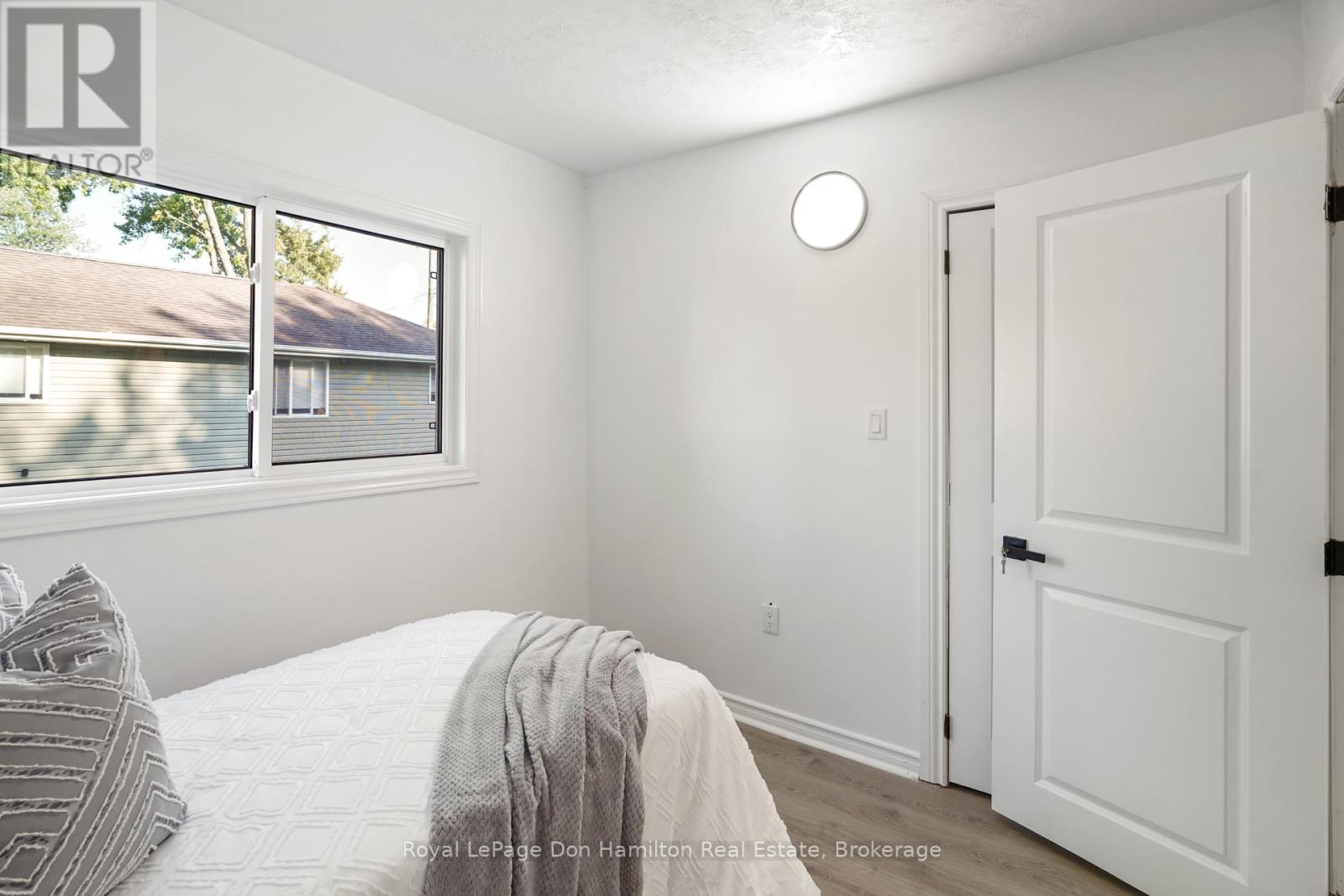 3792 Glendale Avenue, Fort Erie, Ontario  L0S 1B0 - Photo 20 - X12402214