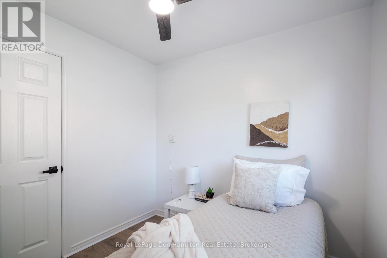 3792 Glendale Avenue, Fort Erie, Ontario  L0S 1B0 - Photo 23 - X12402214