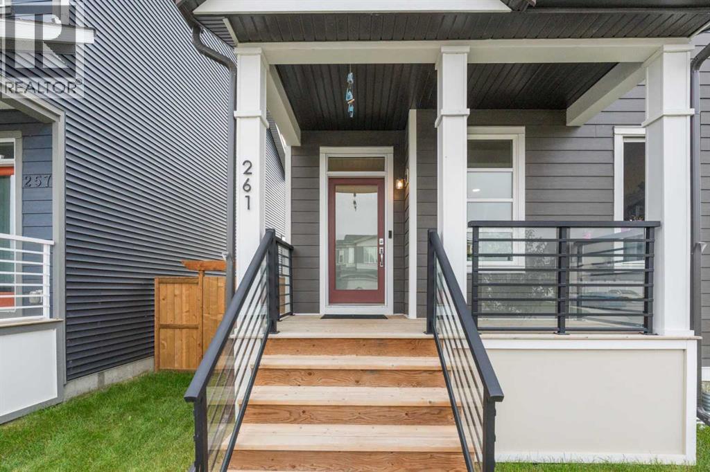 261 Walcrest Way Se, Calgary, Alberta  T2X 4L9 - Photo 4 - A2256543
