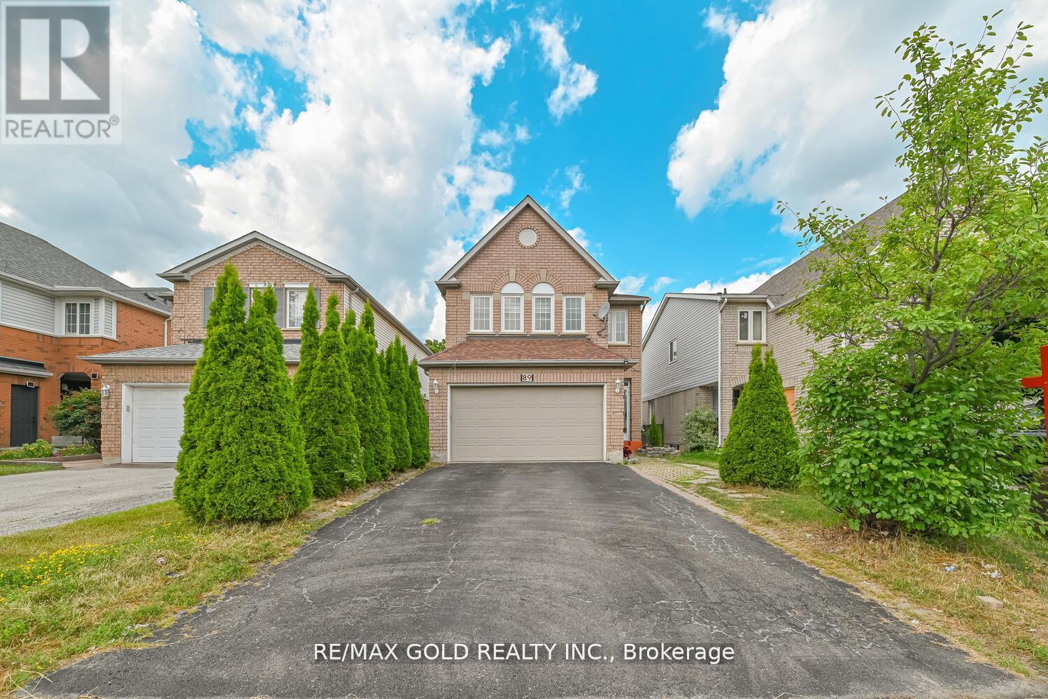 89 BLACK FOREST DRIVE, Brampton, Ontario