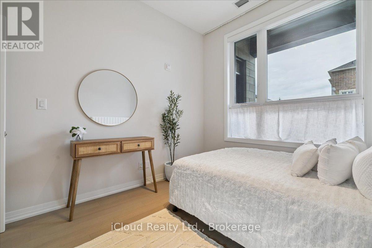 101 - 3285 Carding Mill Trail, Oakville, Ontario  L6M 5P8 - Photo 18 - W12392255