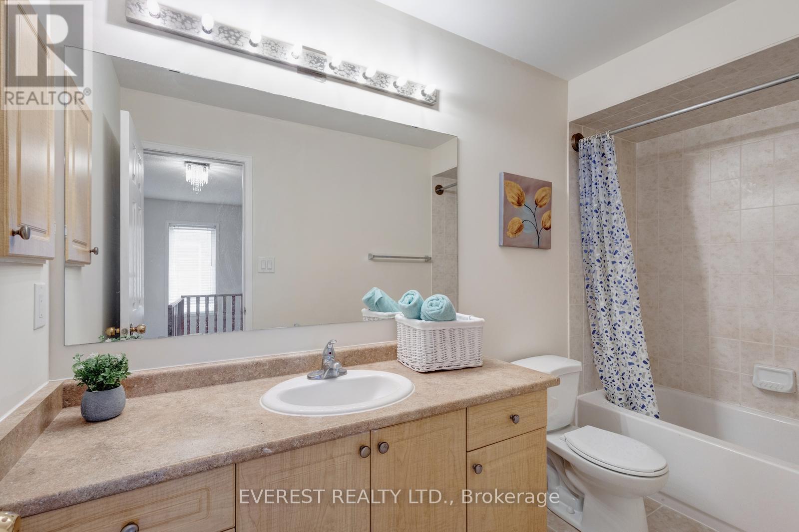 5172 Nestling Grove, Mississauga, Ontario  L5M 0L2 - Photo 26 - W12402211