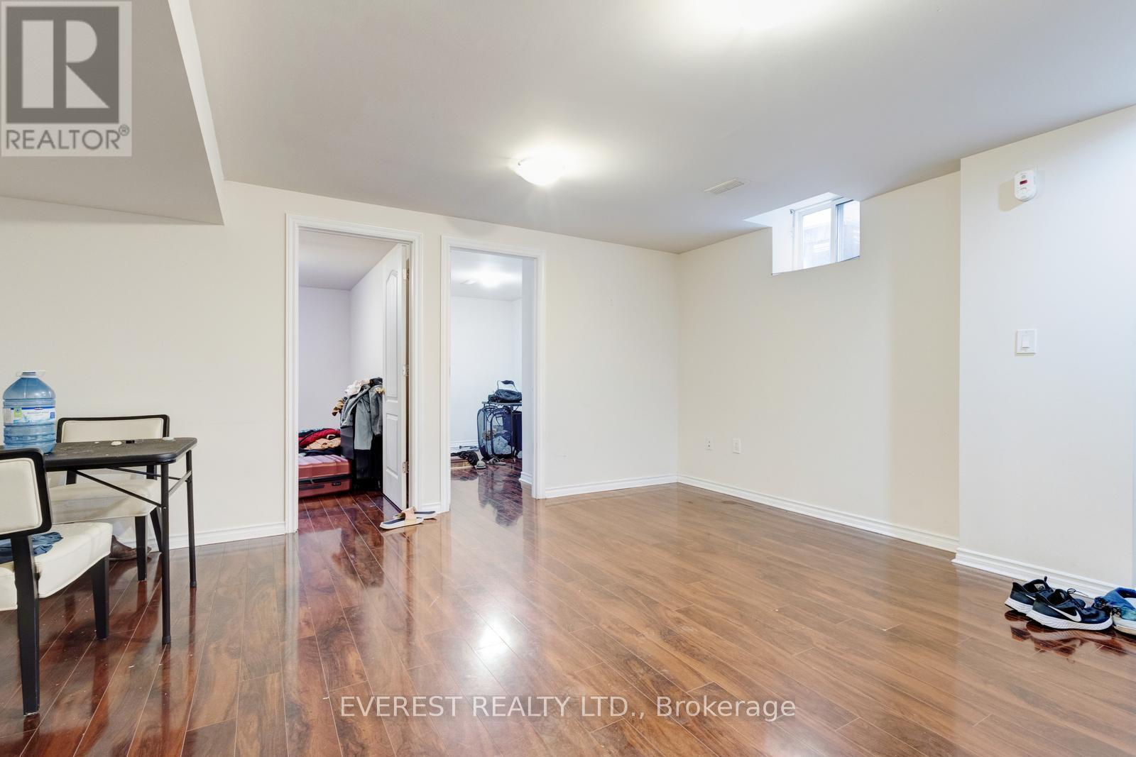 5172 Nestling Grove, Mississauga, Ontario  L5M 0L2 - Photo 33 - W12402211