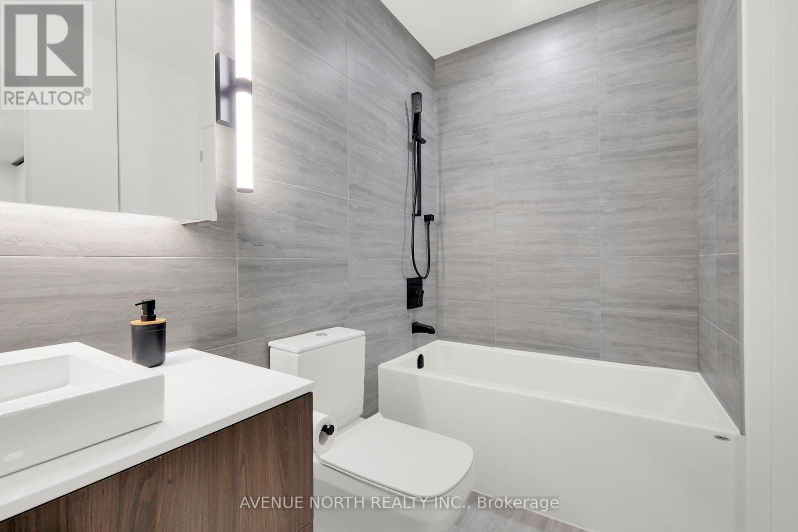 717 - 10 James Street, Ottawa, Ontario  K2P 1T2 - Photo 32 - X12402266