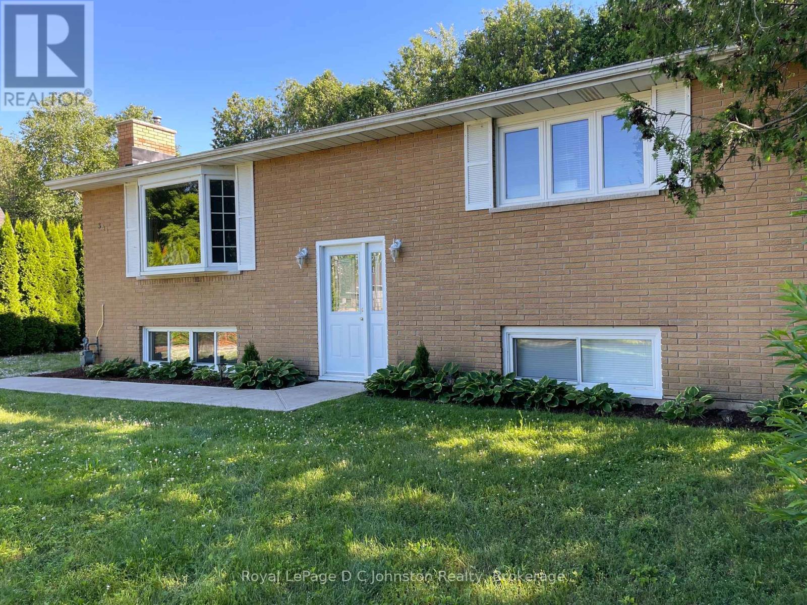 341 PALMERSTON STREET, Saugeen Shores, Ontario