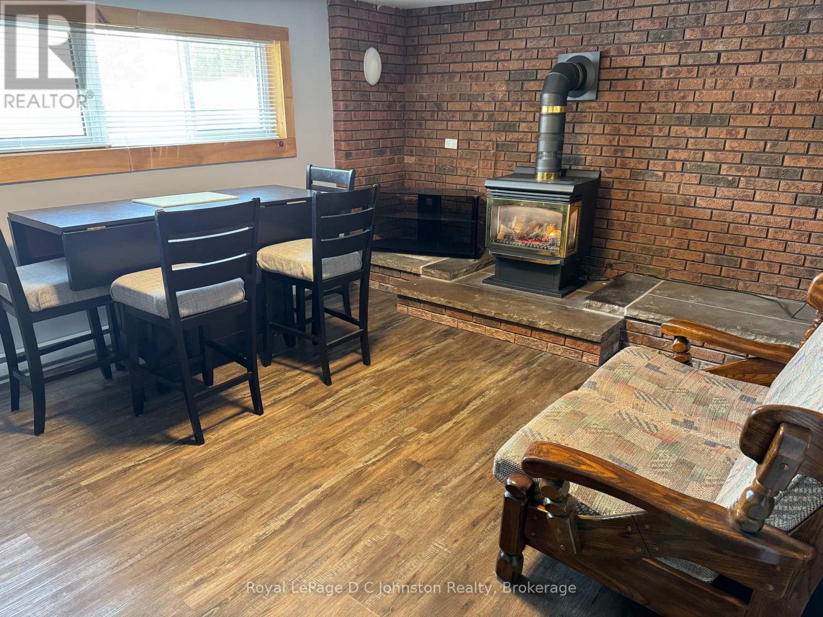341 Palmerston Street, Saugeen Shores, Ontario  N0H 2L0 - Photo 20 - X12402246