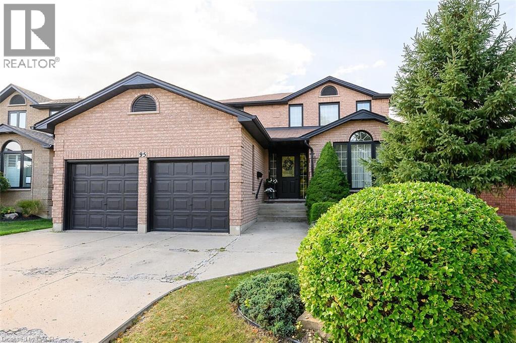 Property at 95 GATESTONE Drive image 3