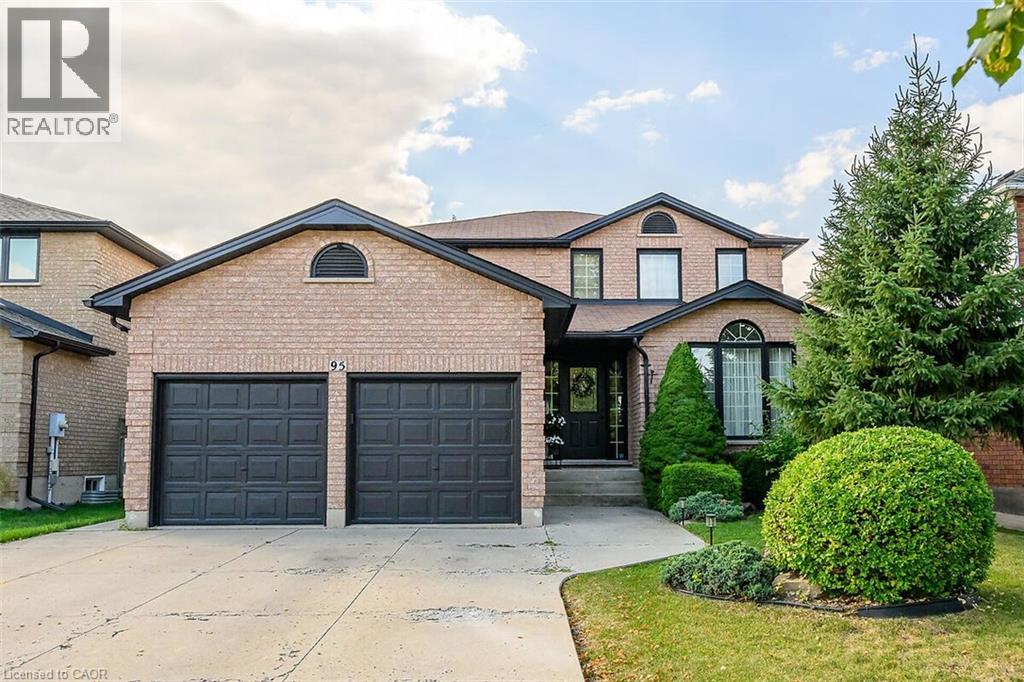 Property at 95 GATESTONE Drive image 2