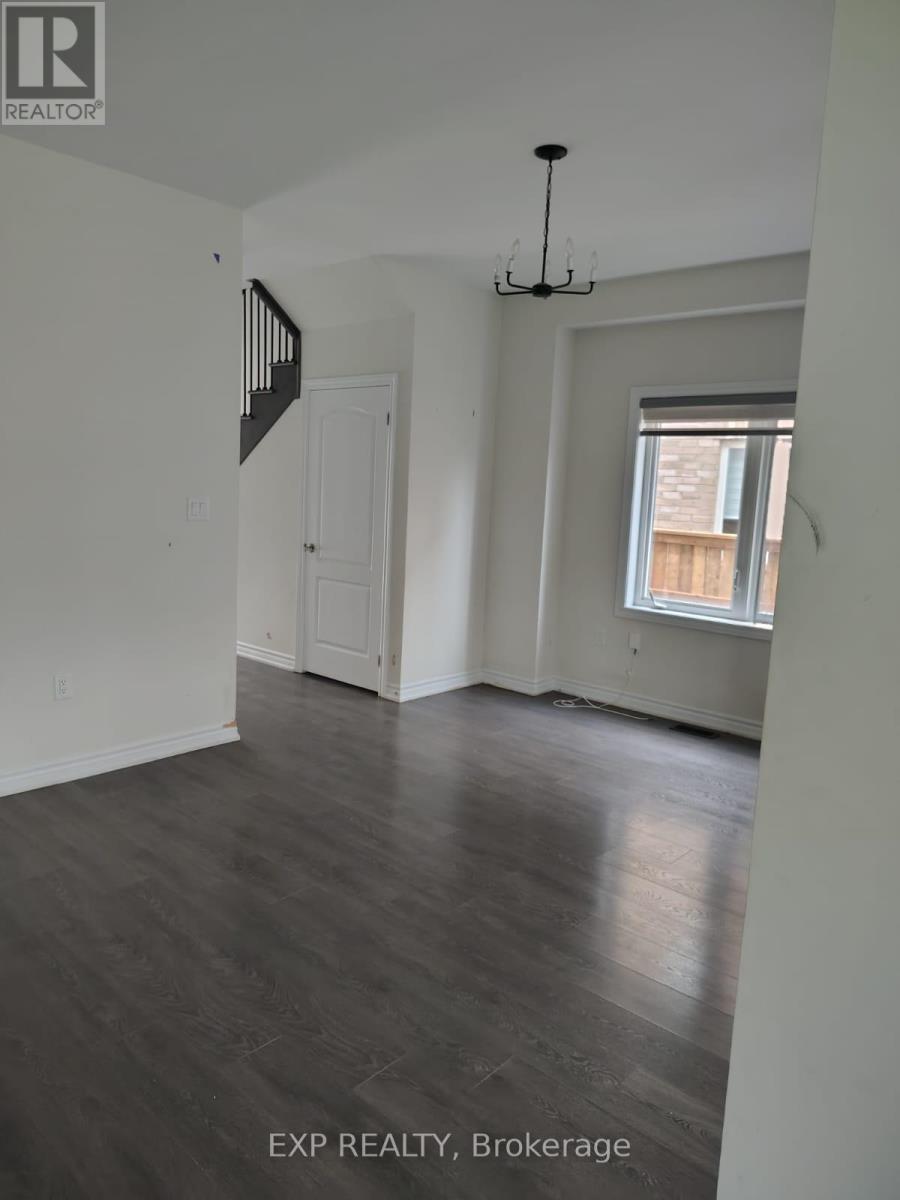 317 Forks Road E, Welland, Ontario  L3B 6C8 - Photo 4 - X12342926