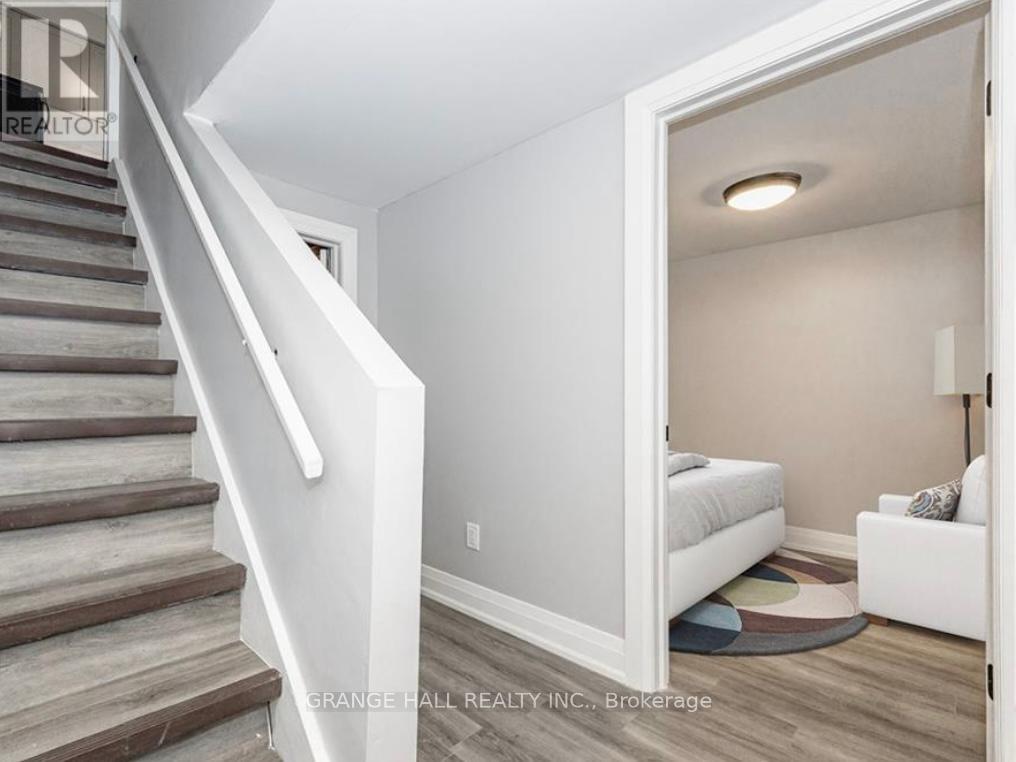 131 Pollock Avenue, Cambridge, Ontario  N1R 2C2 - Photo 13 - X12402241