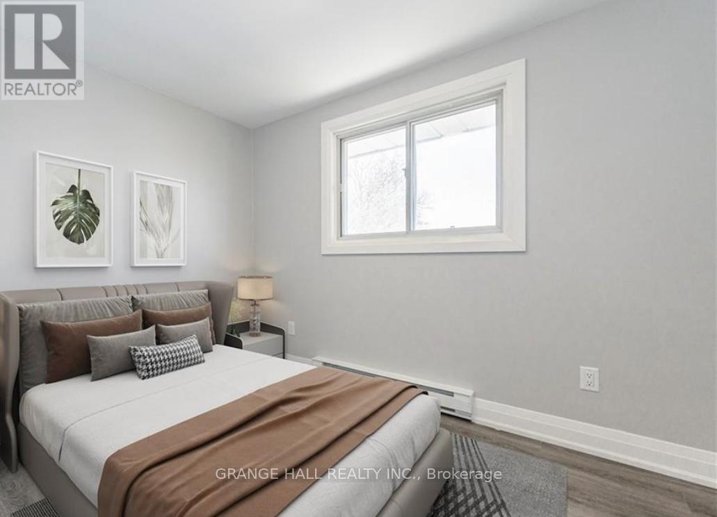 131 Pollock Avenue, Cambridge, Ontario  N1R 2C2 - Photo 9 - X12402241