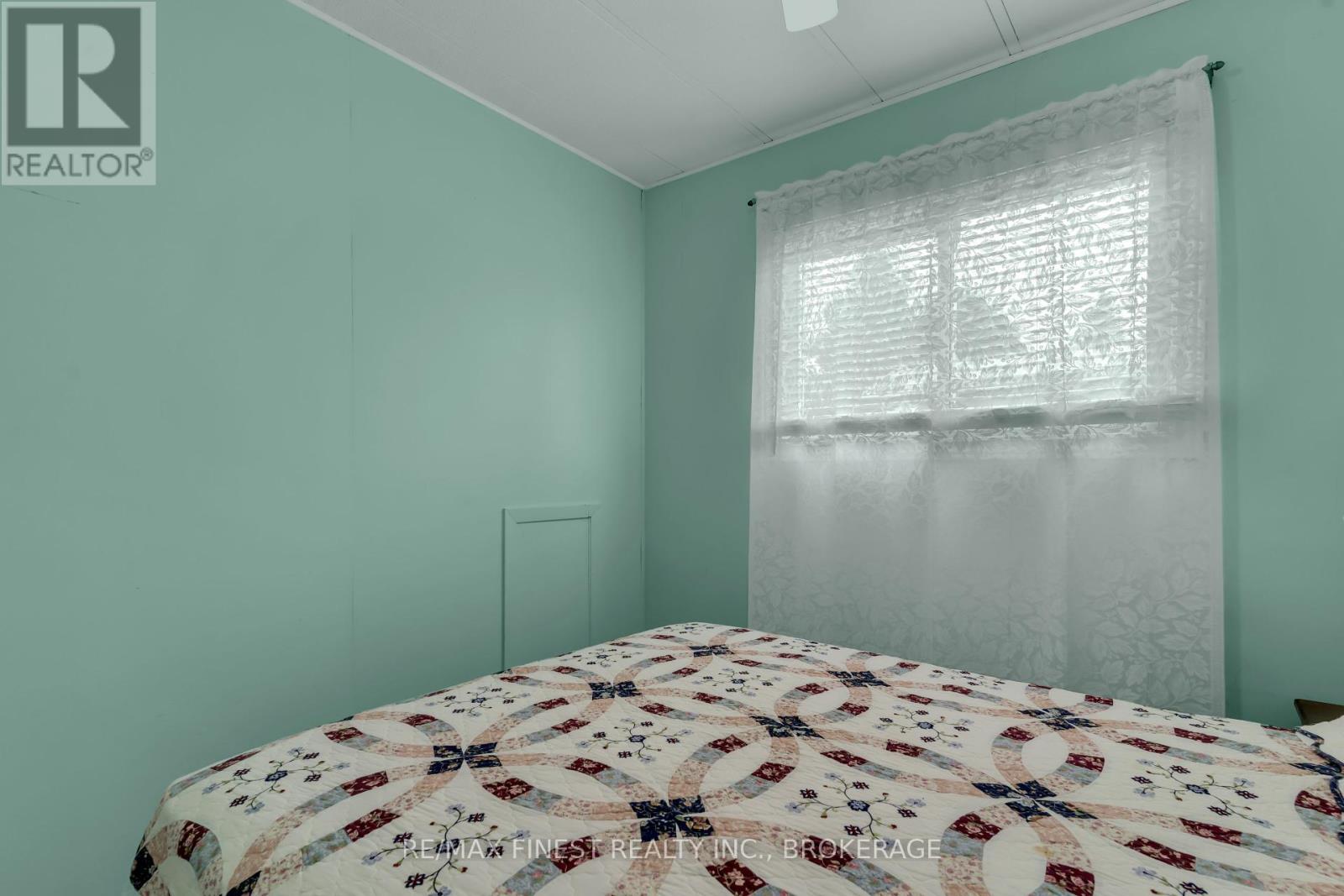 7 Cedar Street, Greater Napanee, Ontario  K7R 3L1 - Photo 21 - X12332296