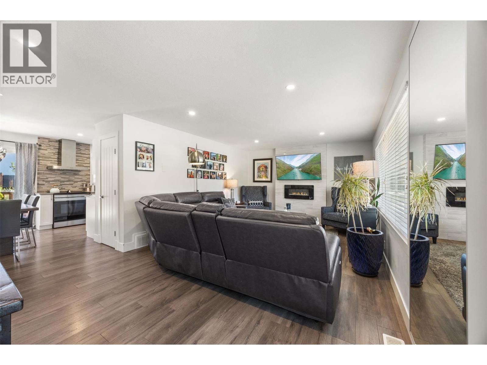 1255 Rio Drive, Kelowna, British Columbia  V1V 1E2 - Photo 12 - 10359244