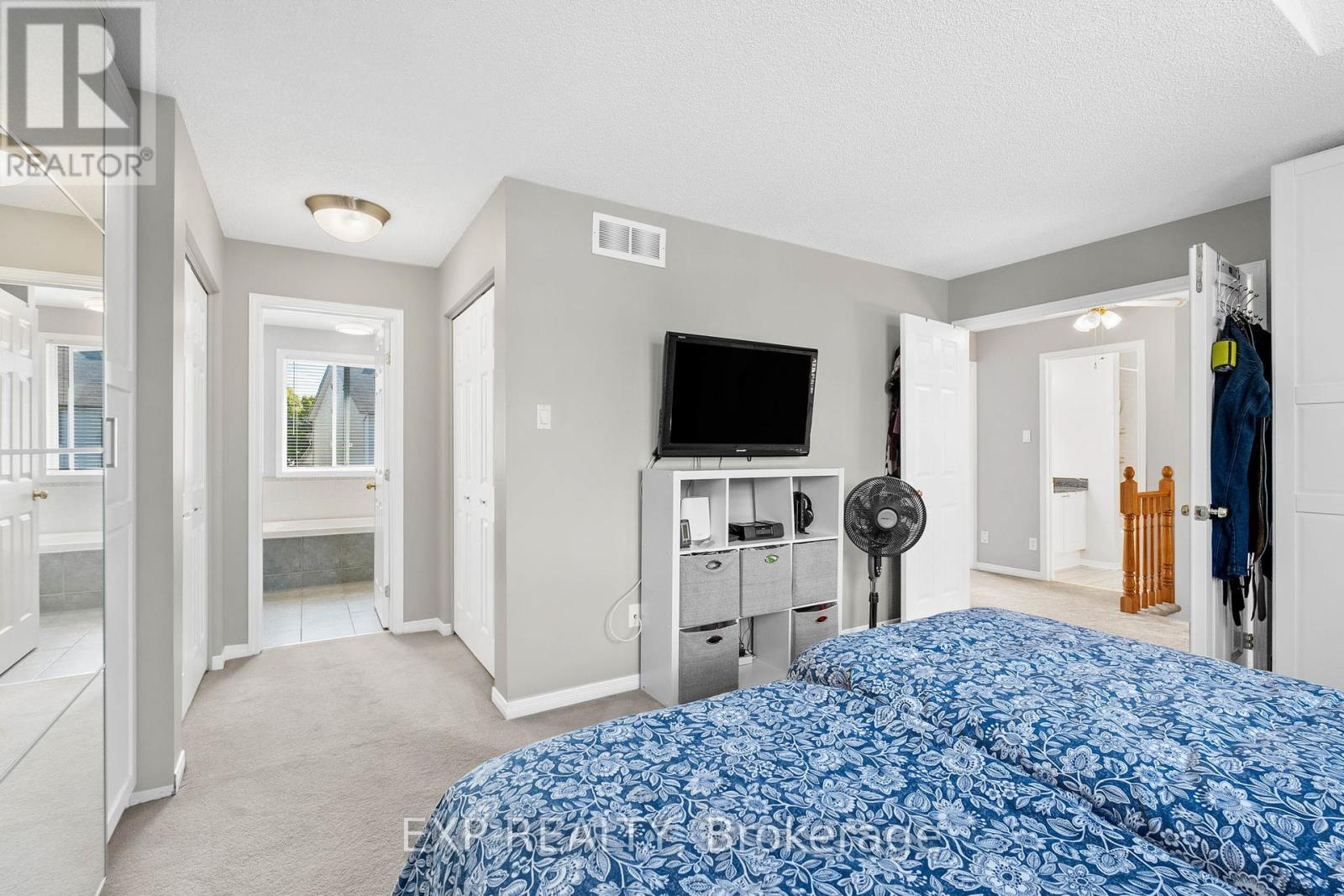 18 Golders Green Lane, Ottawa, Ontario  K2J 5C1 - Photo 28 - X12402294