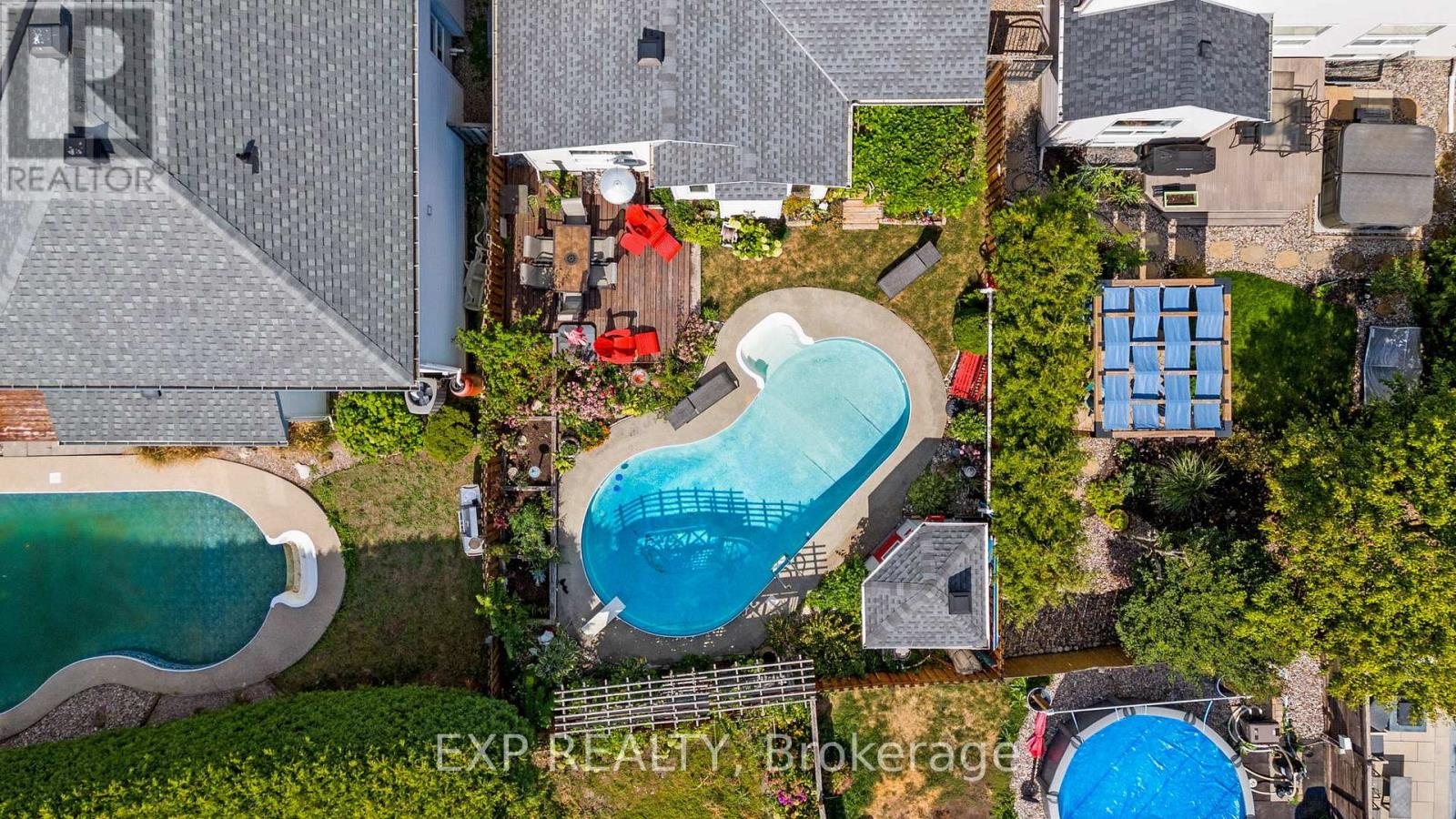 18 Golders Green Lane, Ottawa, Ontario  K2J 5C1 - Photo 46 - X12402294