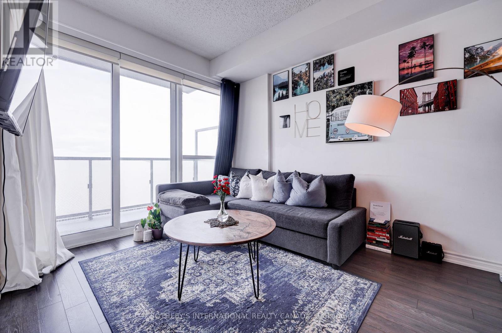712 - 15 James Finlay Way, Toronto, Ontario  M3M 0B3 - Photo 6 - W12402295