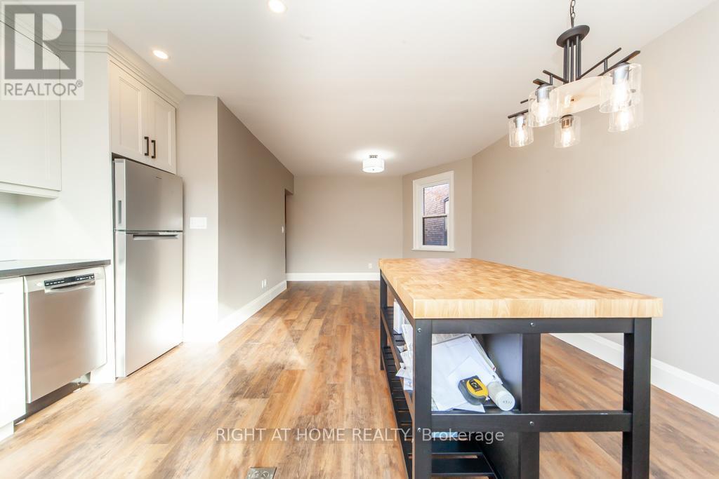 Upper - 3328 Dundas Street W, Toronto, Ontario  M6P 2A4 - Photo 16 - W12402309