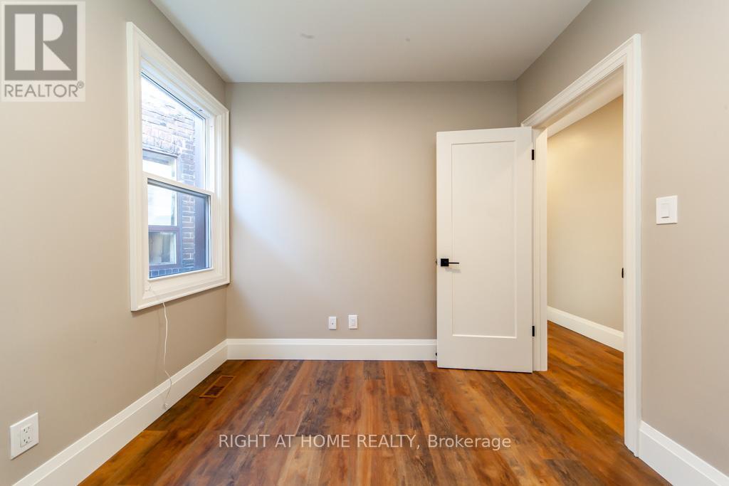 Upper - 3328 Dundas Street W, Toronto, Ontario  M6P 2A4 - Photo 20 - W12402309