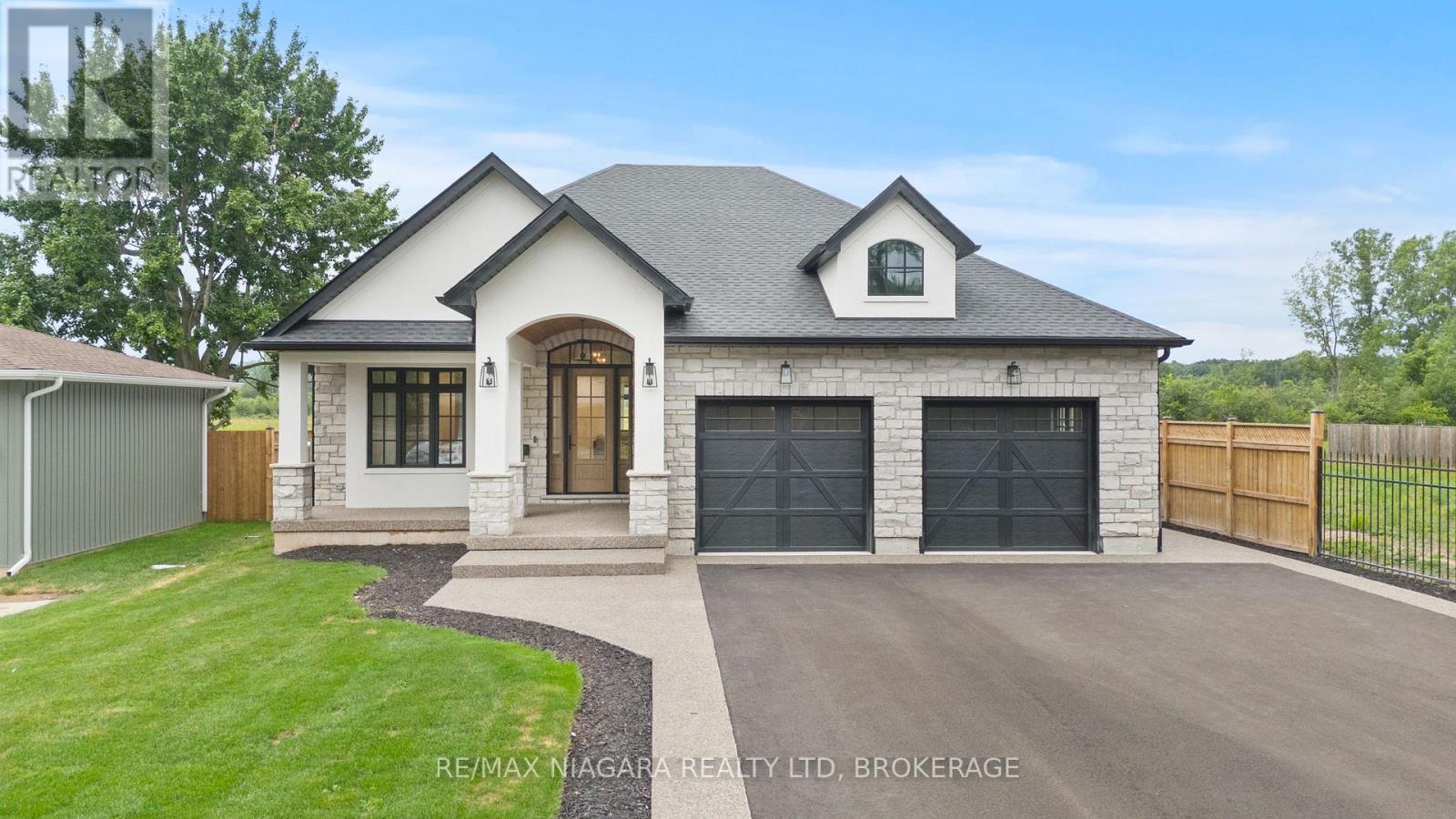 637 Buffalo Road, Fort Erie (Crescent Park), Ontario  L2A 5G7 - Photo 43 - X12402328