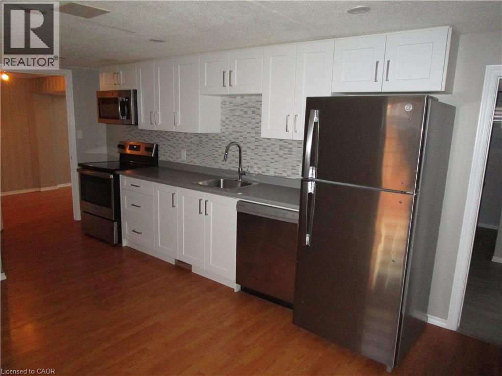 540 East 27th Street, Hamilton, Ontario  L8V 3H5 - Photo 14 - 40769551