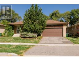 Main Floor - 30 Silkwood Crescent, Toronto (Henry Farm), Ca
