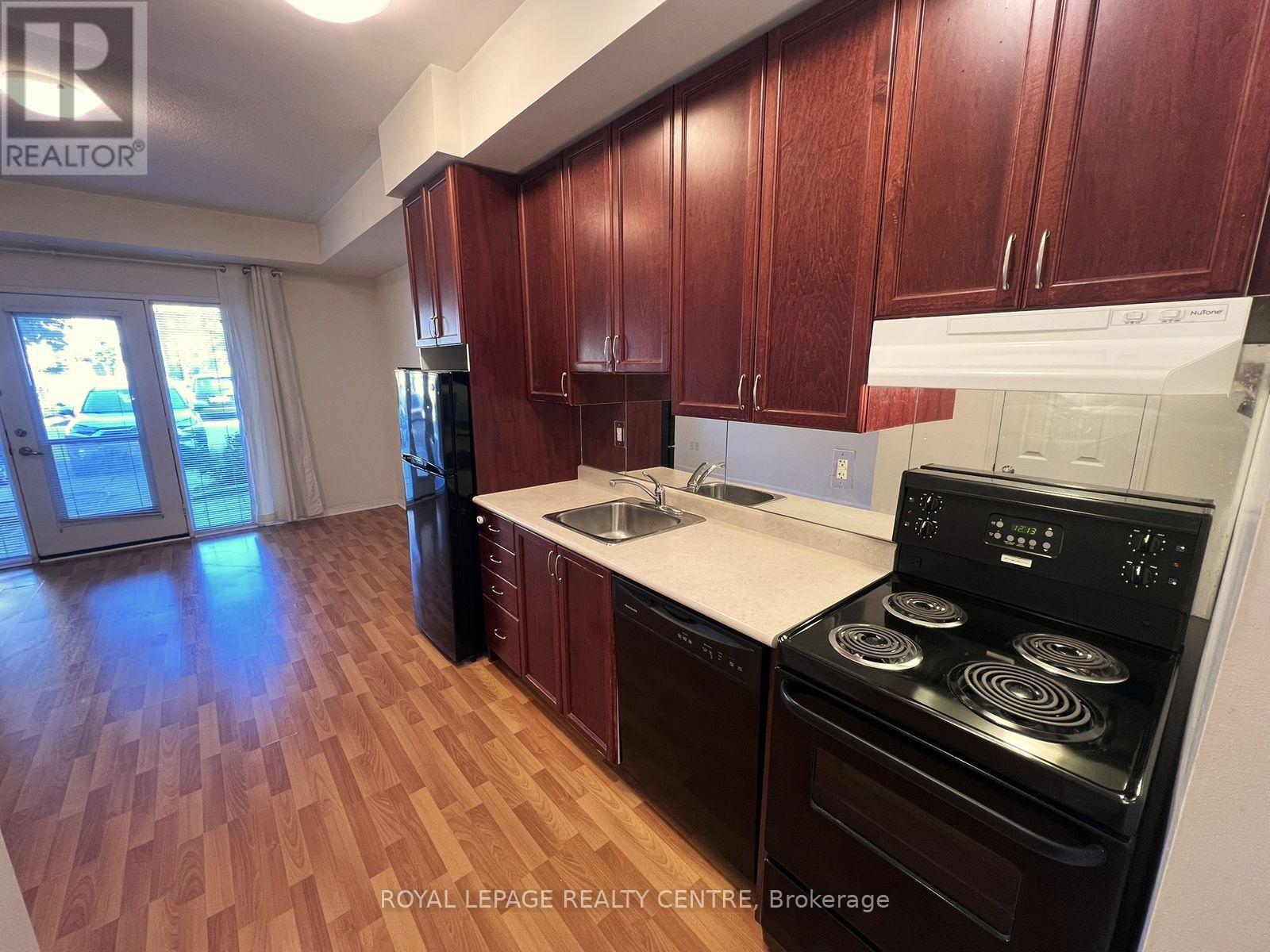 113 - 3055 Thomas Street, Mississauga, Ontario  L5M 0M4 - Photo 10 - W12402205