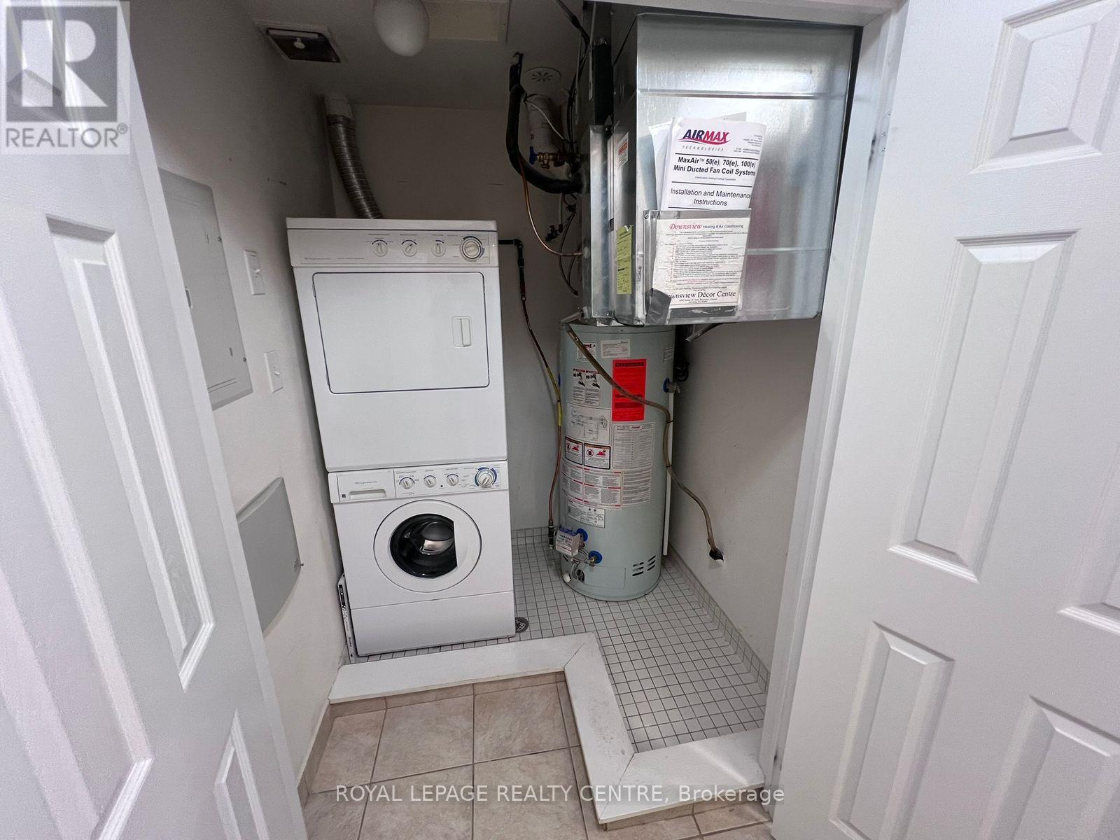 113 - 3055 Thomas Street, Mississauga, Ontario  L5M 0M4 - Photo 12 - W12402205