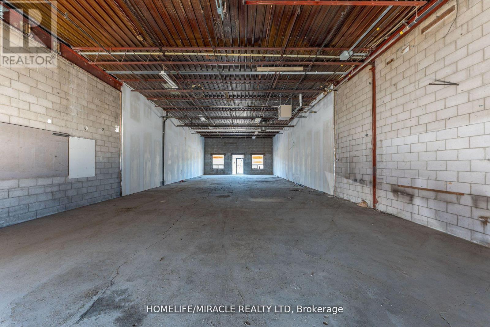 16 - 7517 Bren Road, Mississauga, Ontario  L4T 3V4 - Photo 19 - W12402322