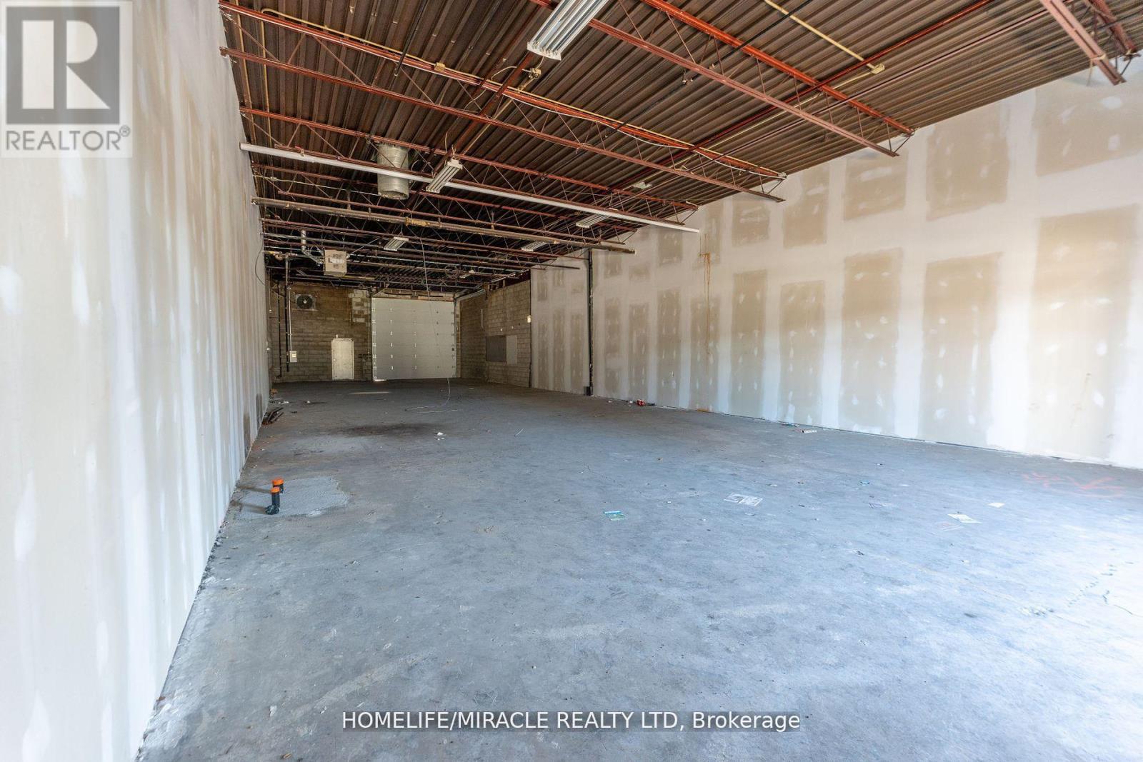 16 - 7517 Bren Road, Mississauga, Ontario  L4T 3V4 - Photo 23 - W12402322