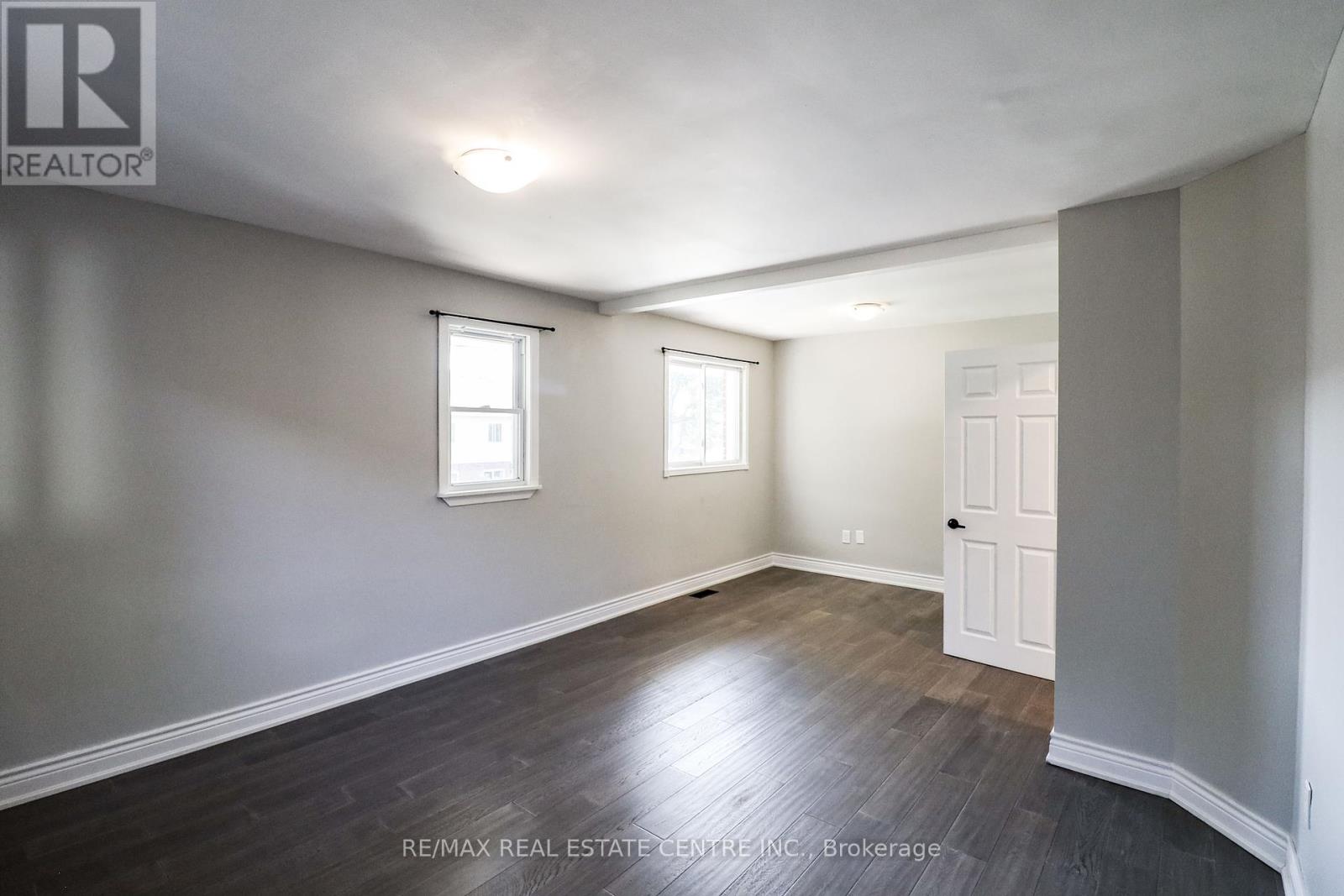 17b Amanda Street, Orangeville, Ontario  L9W 2J9 - Photo 14 - W12402338