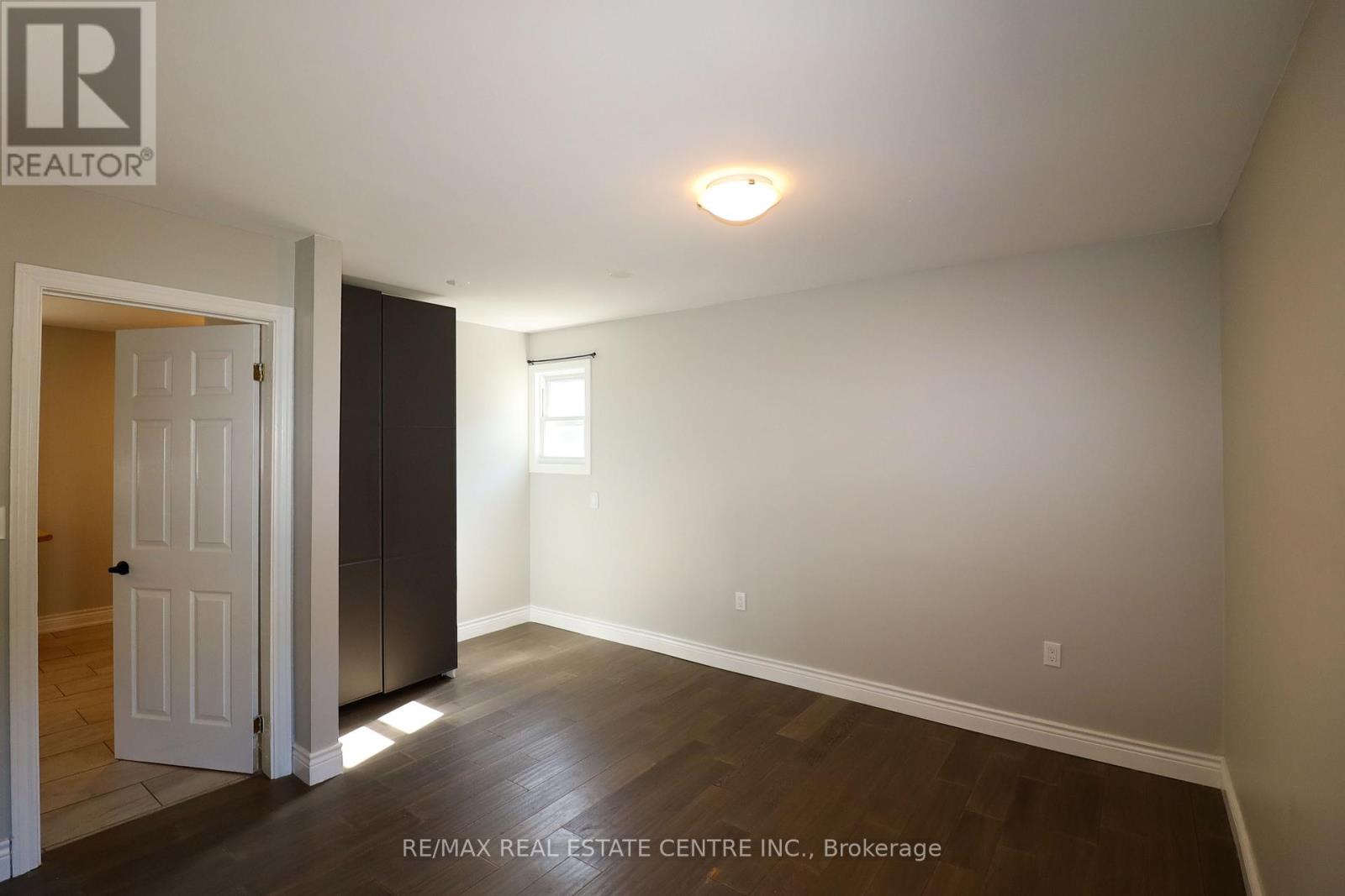 17b Amanda Street, Orangeville, Ontario  L9W 2J9 - Photo 17 - W12402338