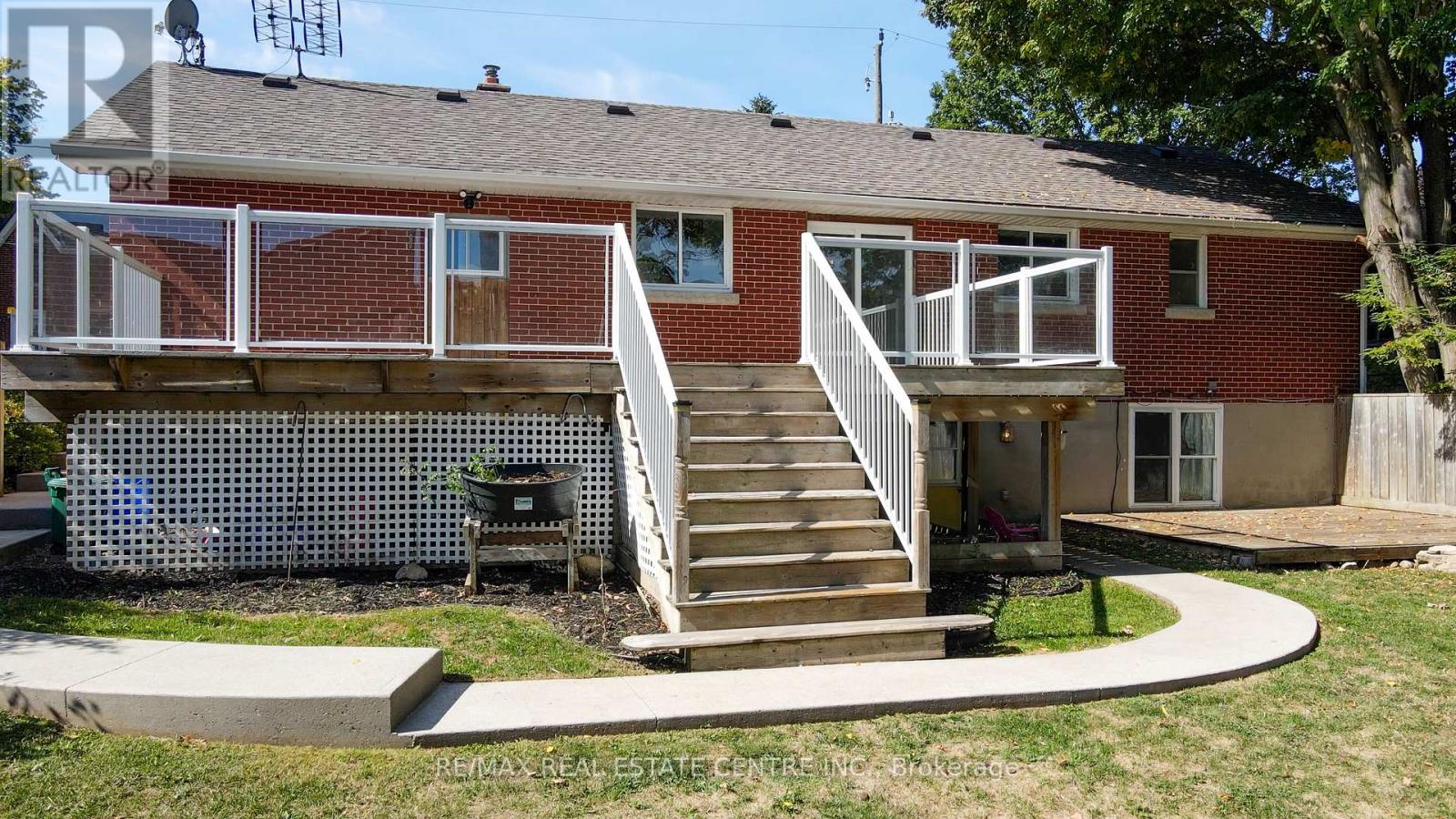 17b Amanda Street, Orangeville, Ontario  L9W 2J9 - Photo 34 - W12402338