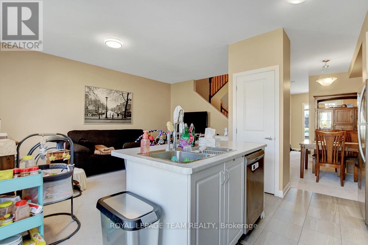 545 Decoeur Drive, Ottawa, Ontario  K4A 5G7 - Photo 15 - X12402346