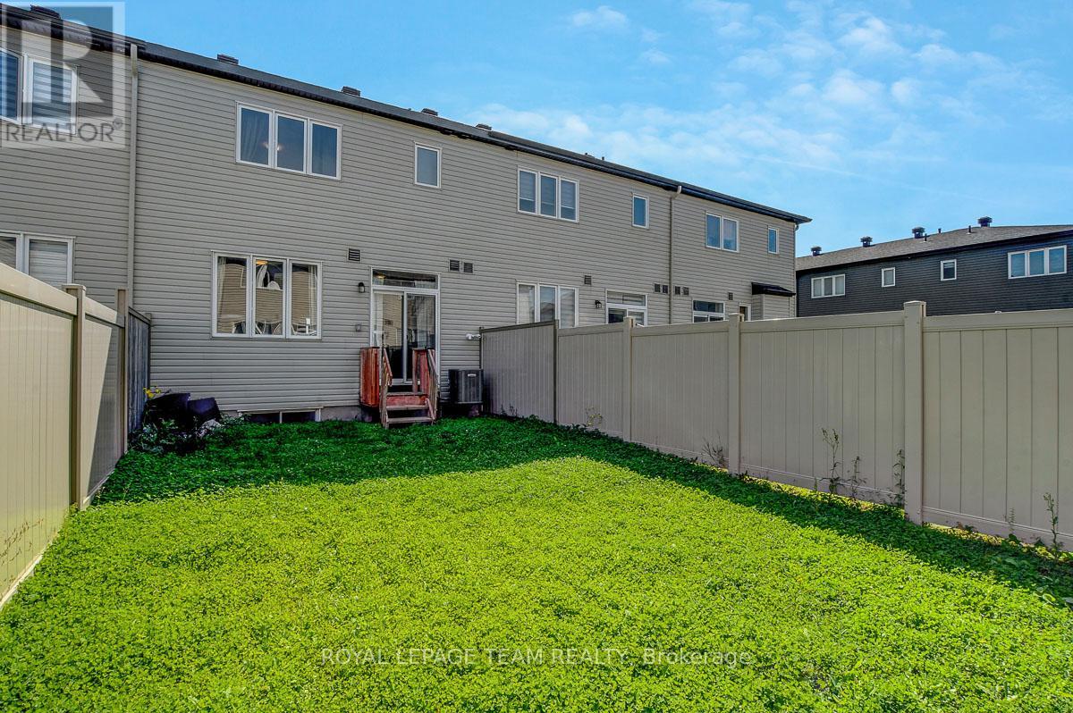 545 Decoeur Drive, Ottawa, Ontario  K4A 5G7 - Photo 36 - X12402346