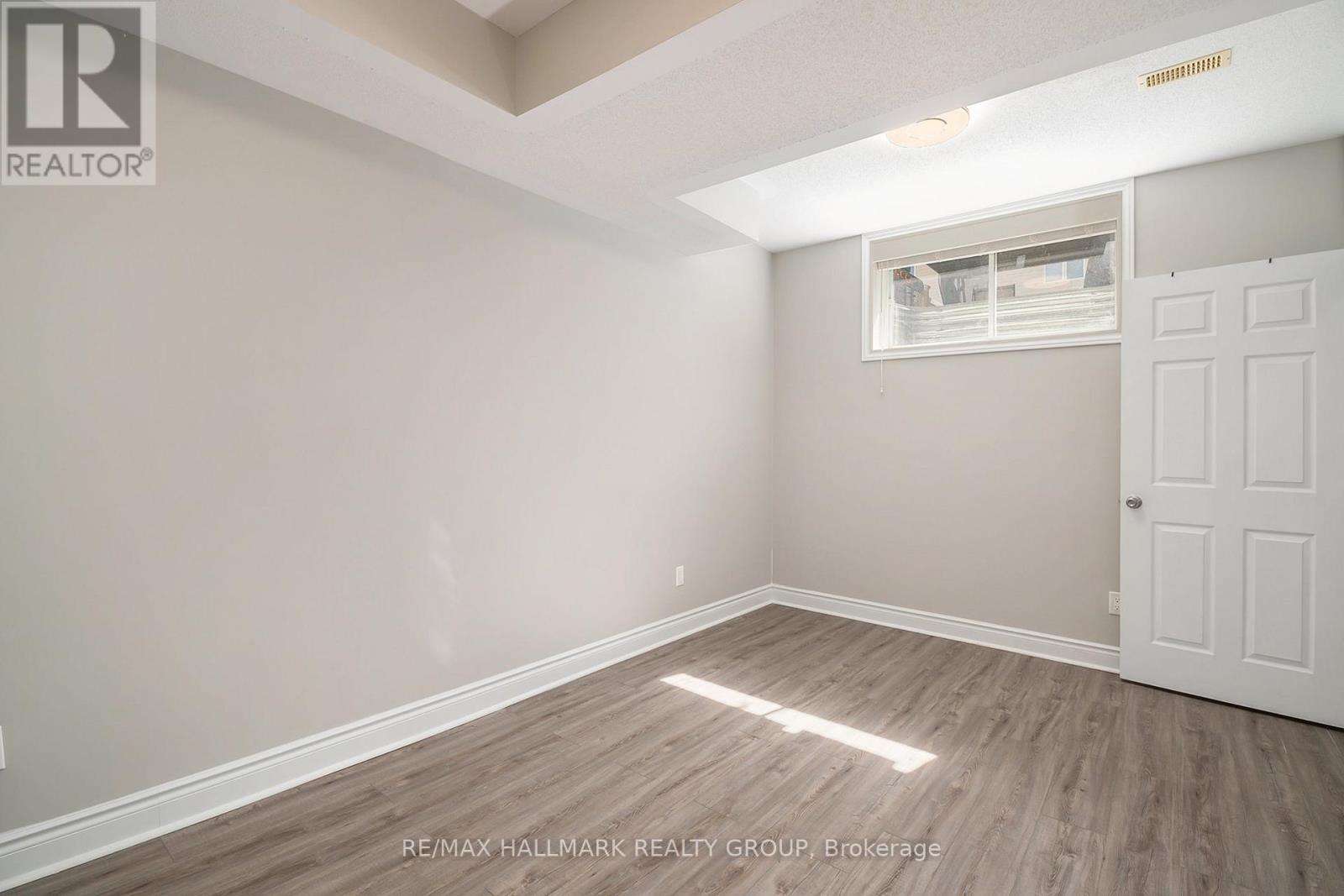 1015 Winterspring Ridge, Ottawa, Ontario  K4A 0S5 - Photo 35 - X12402367