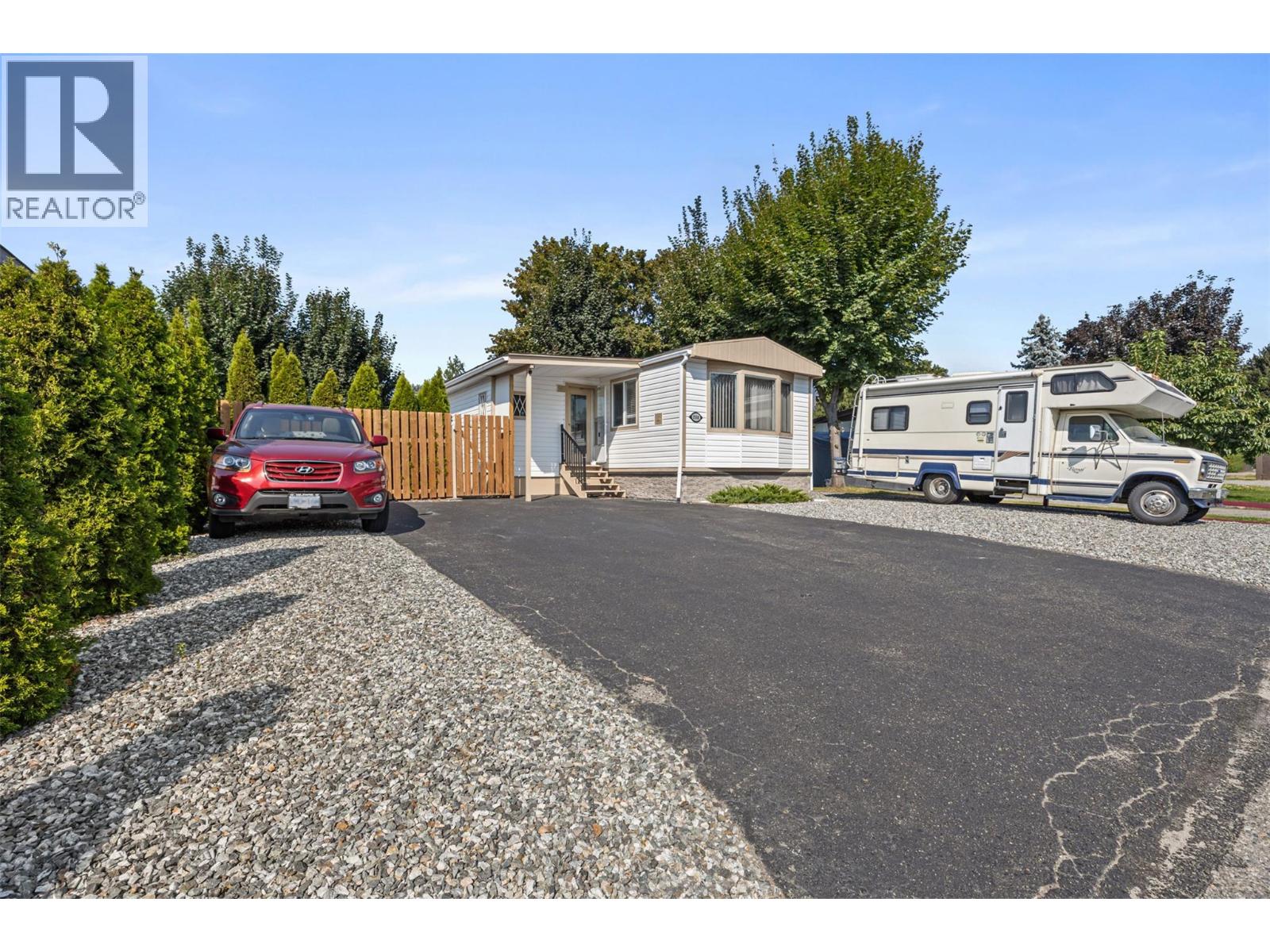 2001 Highway 97 South Highway Unit# 250 West Kelowna Photo 3