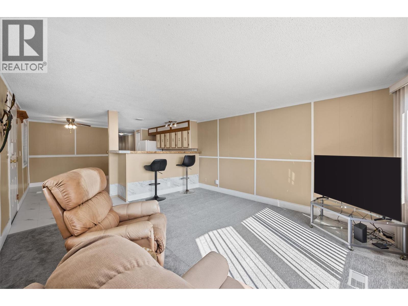 2001 Highway 97 South Highway Unit# 250 West Kelowna Photo 6