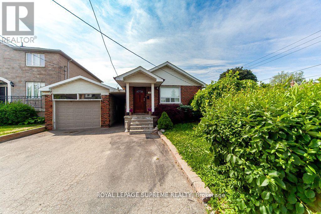 109 REGINA AVENUE, toronto (englemount-lawrence), Ontario