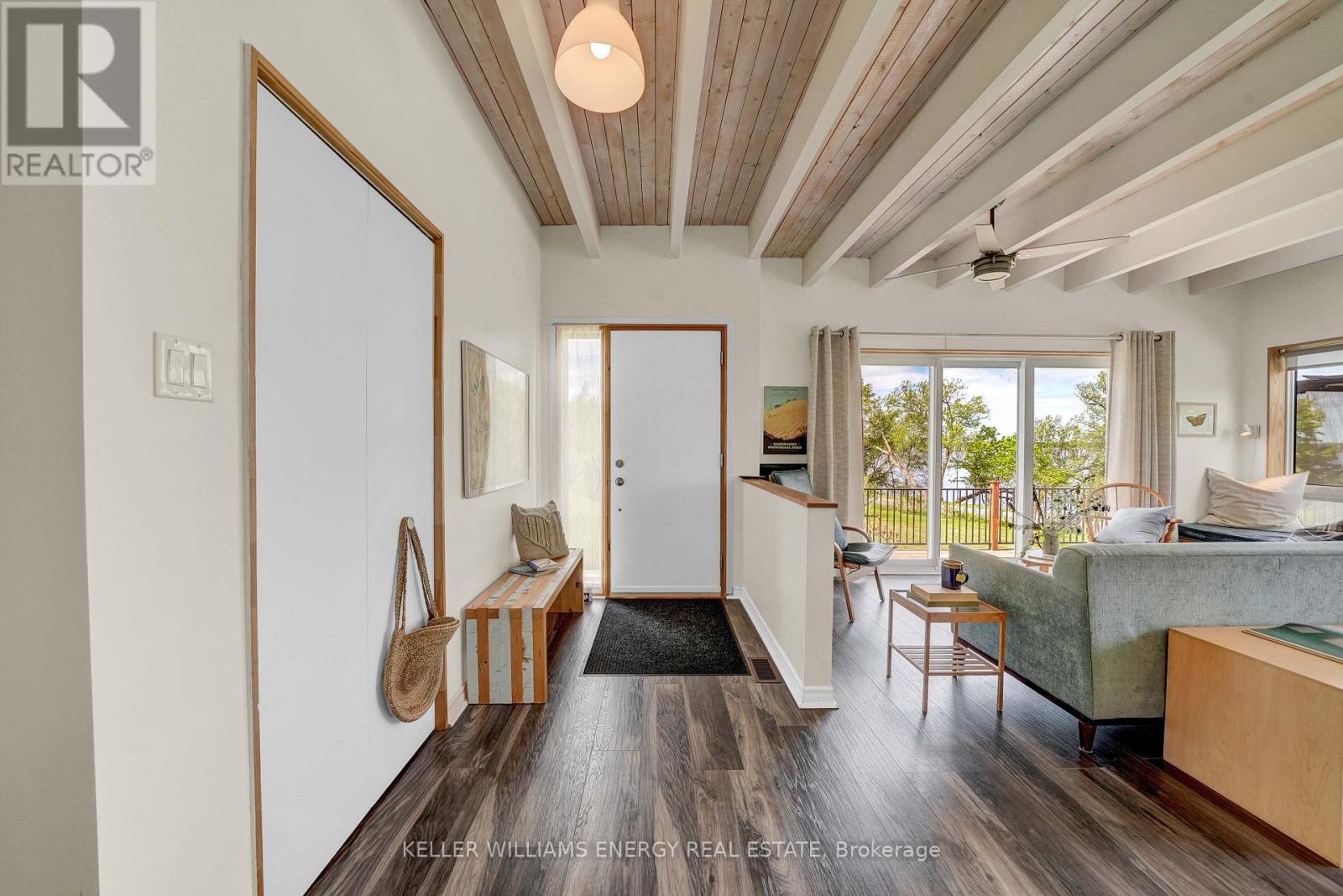 326 Cressy Bayside Road, Prince Edward County, Ontario K0K 2T0 - Photo 7 - X12269752