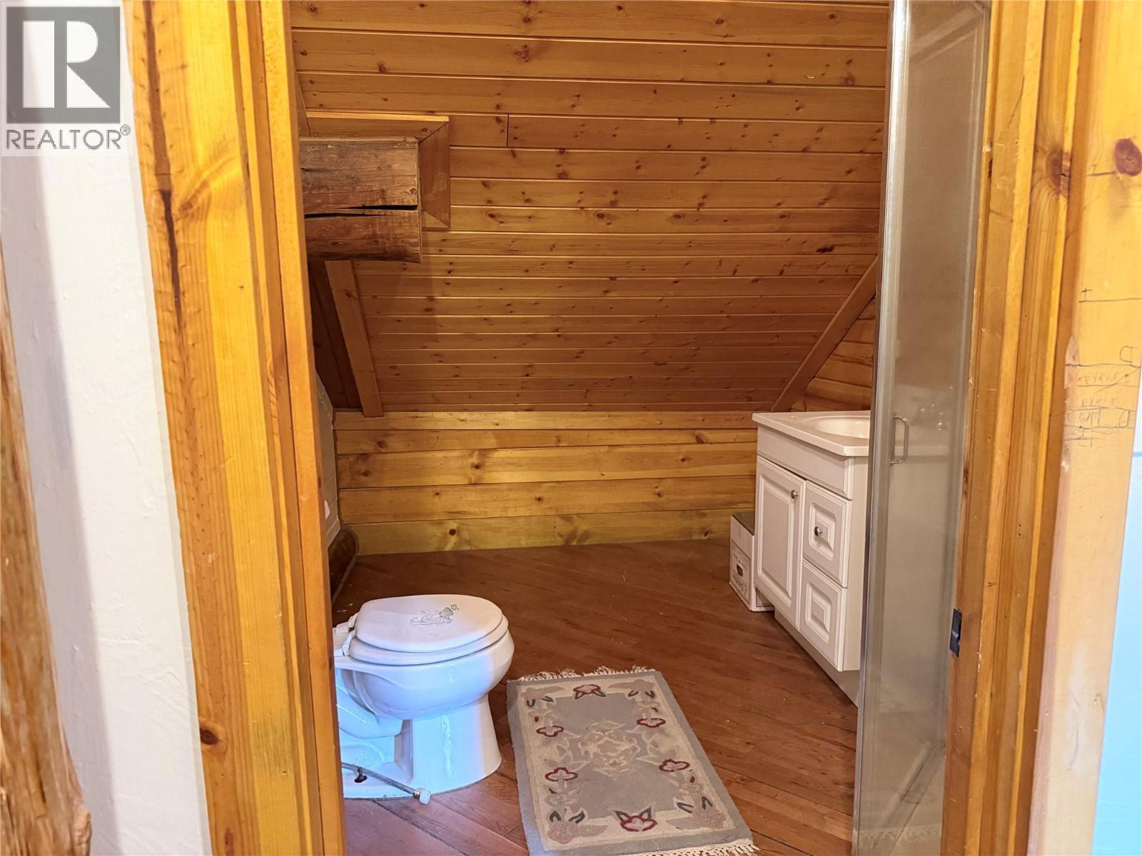 8495 3 Highway, Yahk, British Columbia  V0B 2P0 - Photo 47 - 10362640
