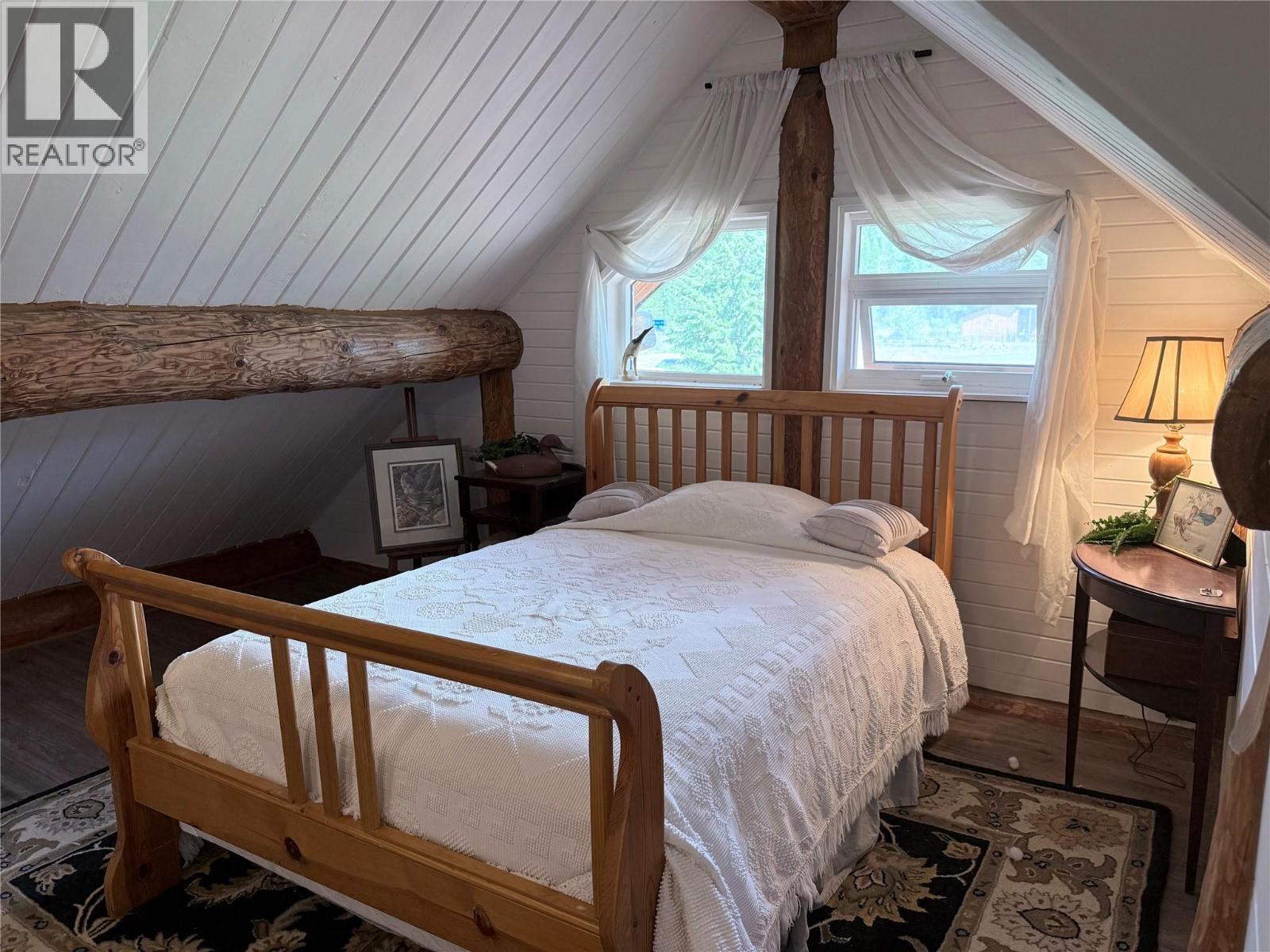8495 3 Highway, Yahk, British Columbia  V0B 2P0 - Photo 52 - 10362640
