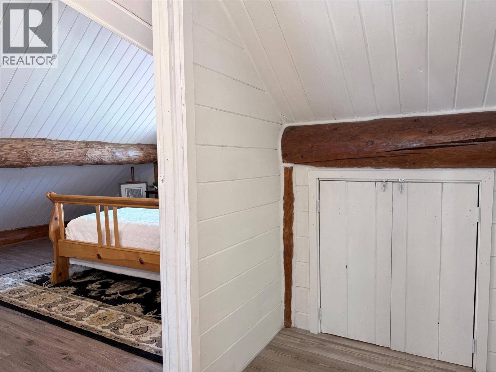 8495 3 Highway, Yahk, British Columbia  V0B 2P0 - Photo 51 - 10362640