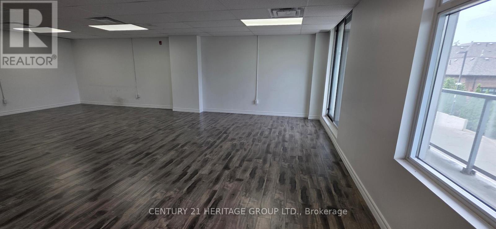 216 - 222 Finch Avenue, Toronto, Ontario  M2R 1M6 - Photo 6 - C12402362
