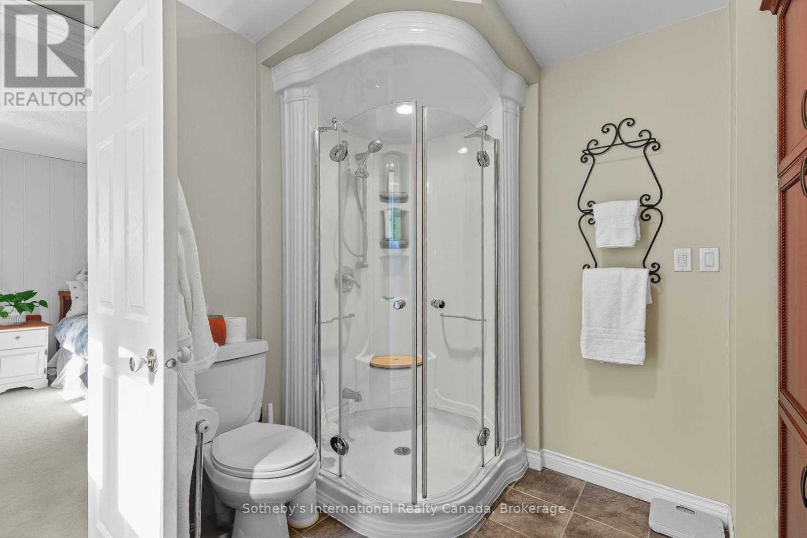 20 Fish Rock Road, Huntsville, Ontario  P1H 2N5 - Photo 28 - X12402066