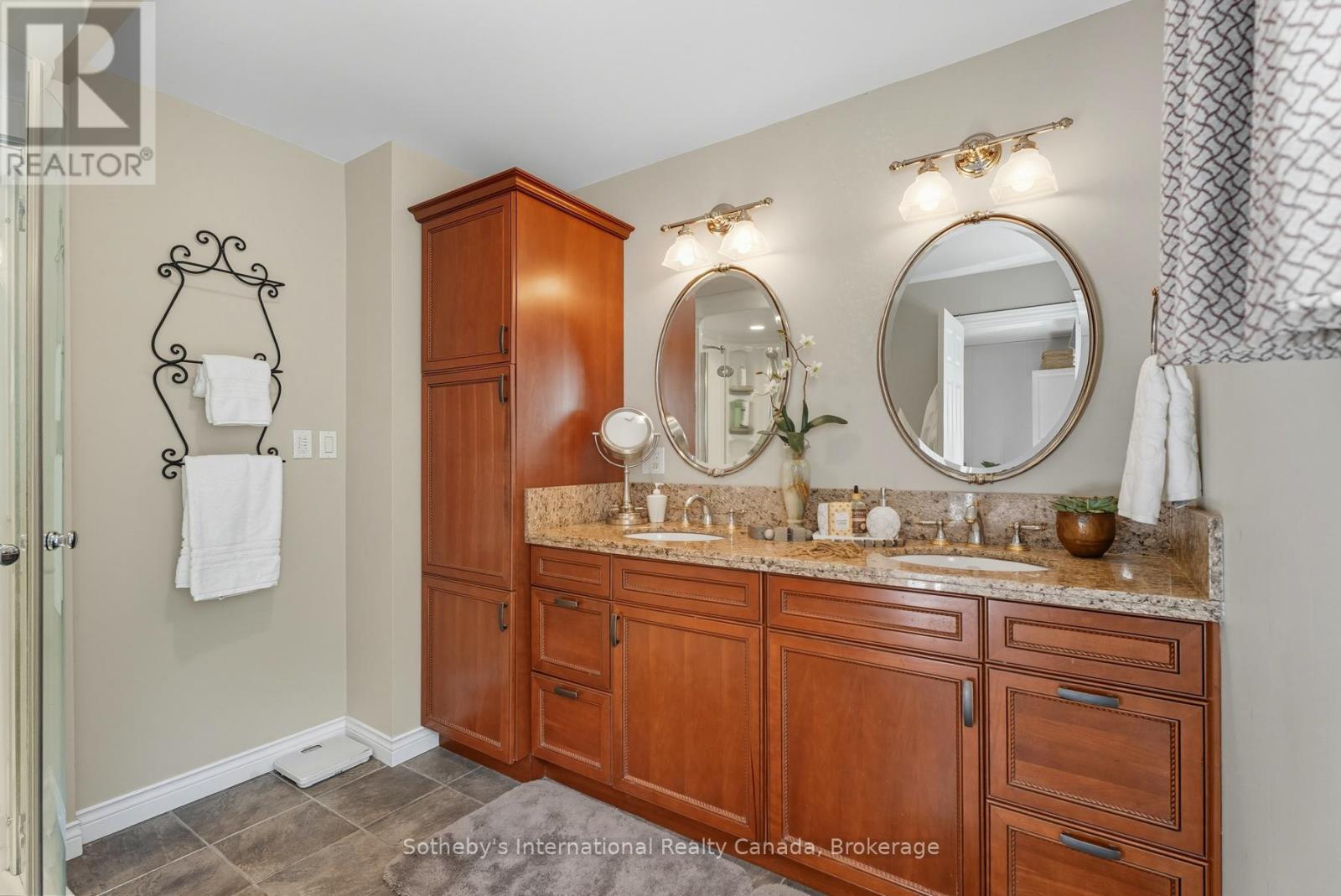 20 Fish Rock Road, Huntsville, Ontario  P1H 2N5 - Photo 27 - X12402066