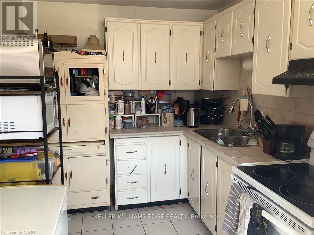 Property at 227 - 1055 DUNDAS STREET E image 4