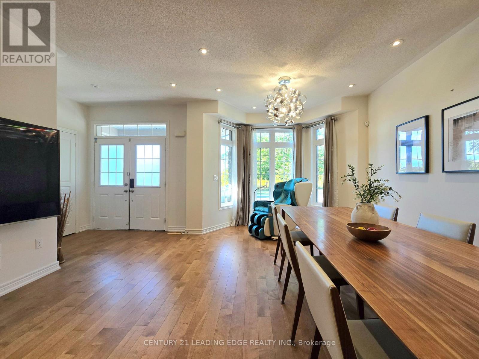 483 William Forster Road, Markham (Cornell), Ontario  L6B 0V5 - Photo 3 - N12402355