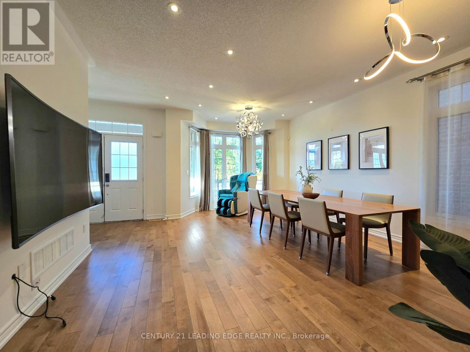 483 William Forster Road, Markham (Cornell), Ontario  L6B 0V5 - Photo 4 - N12402355