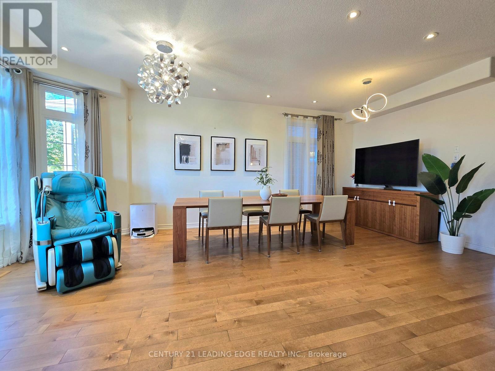 483 William Forster Road, Markham (Cornell), Ontario  L6B 0V5 - Photo 5 - N12402355