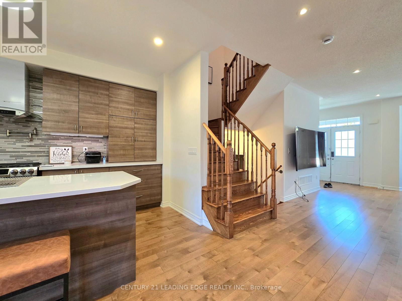 483 William Forster Road, Markham (Cornell), Ontario  L6B 0V5 - Photo 7 - N12402355